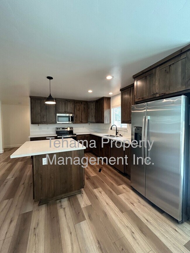 Building Photo - New Construction 2 bed 2 bathroom home in ...