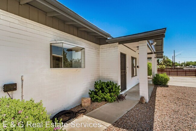 Building Photo - 3 br, 2 bath House - 2238 E Mitchell Dr