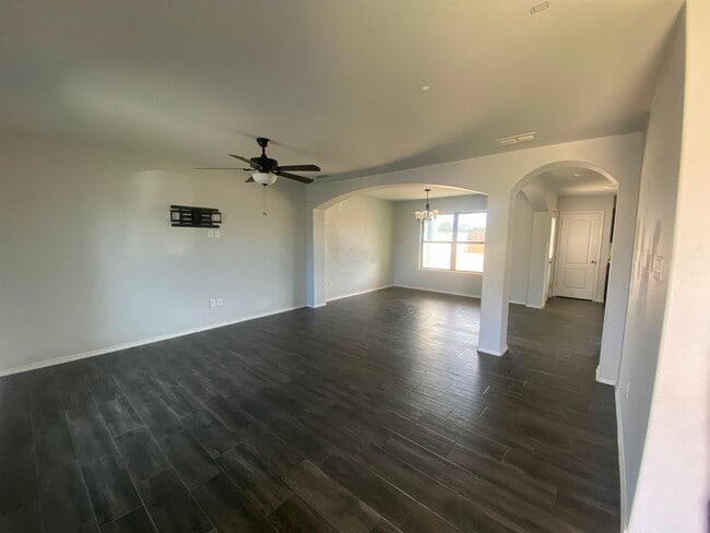 Building Photo - 1535 Port Texas Dr