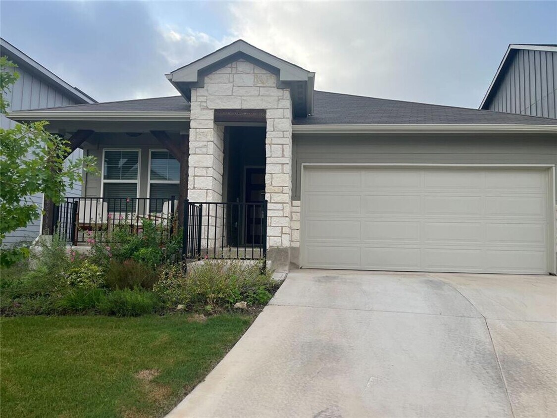 Foto principal - Charming 1-story home in South Austin!