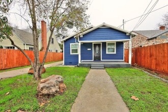 Building Photo - 3808 38th St