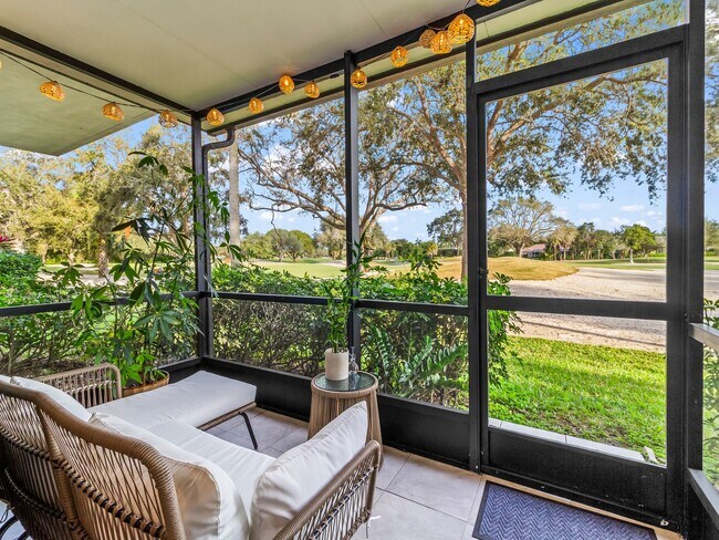 Foto del edificio - 9001 Jacaranda Ln