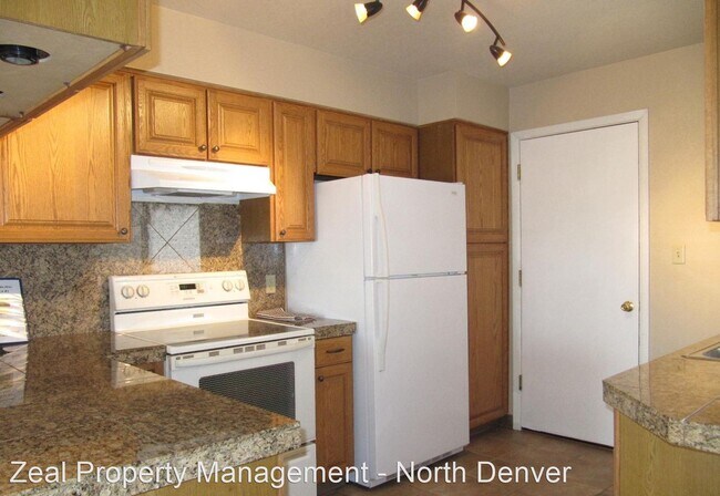 Building Photo - 2 br, 2.5 bath House - 4651 Dapple Lane Un...