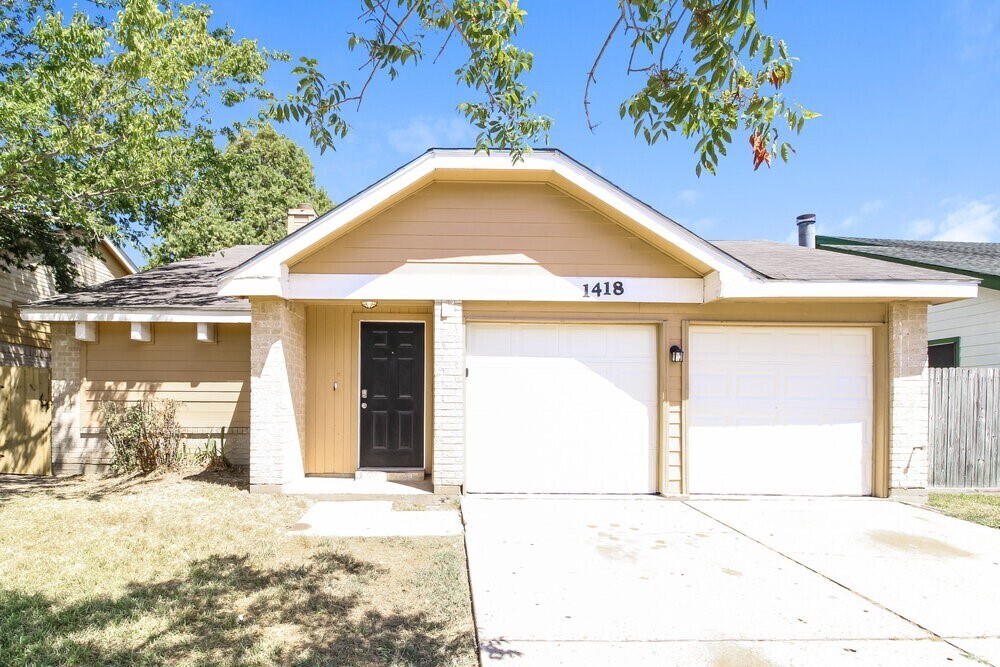 Foto principal - 1418 Hunters Park Dr