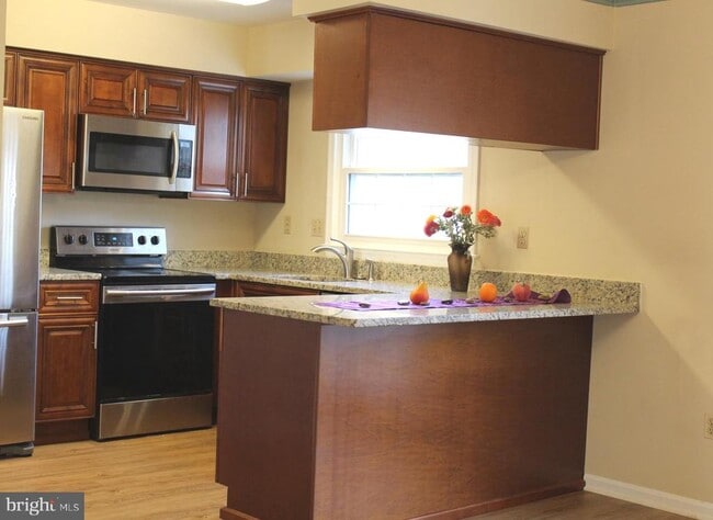 Building Photo - 642 Concerto Ln