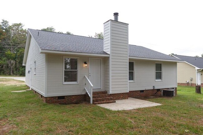 Building Photo - 1435 Bingham Dr