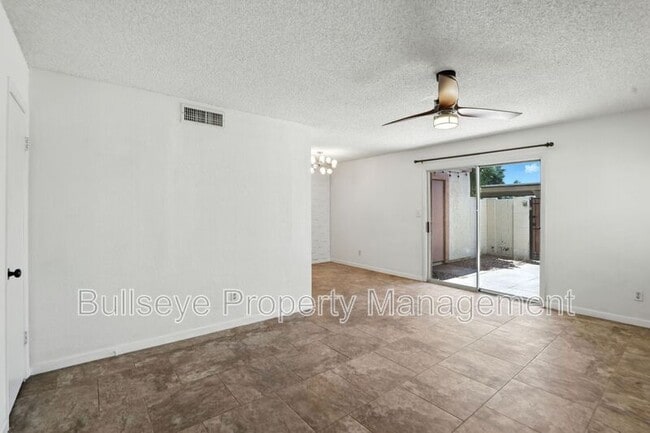 Building Photo - 7832 E Rovey Ave