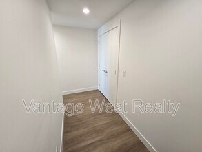 Building Photo - 3699 Capozzi Rd