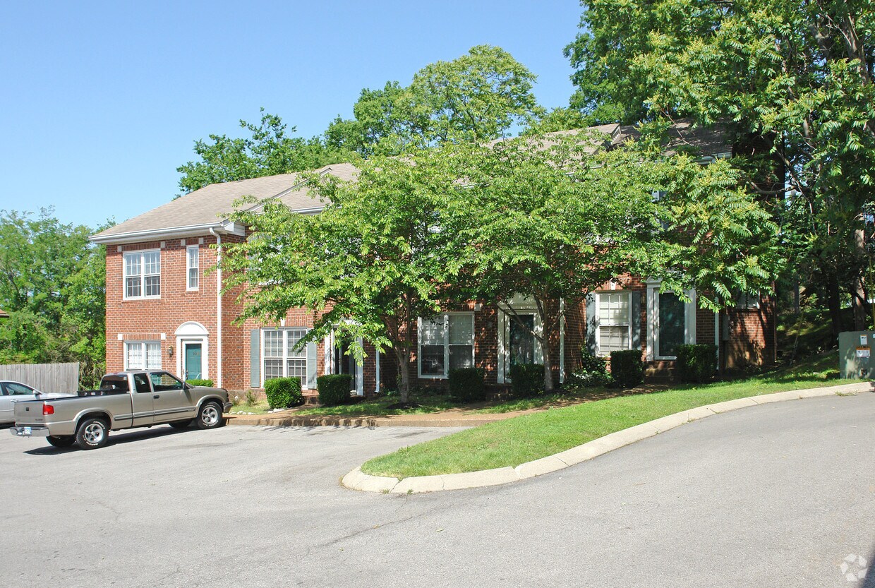Building Photo - 226-240 Fairmont Pl