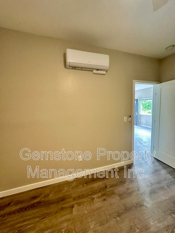 Foto del edificio - 4814 54th St