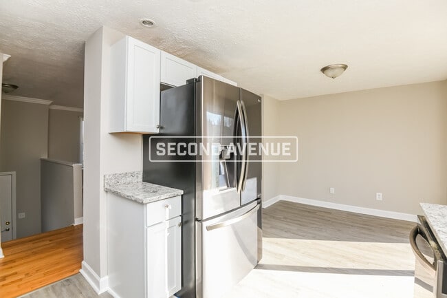 Building Photo - 402 Lehigh Dr