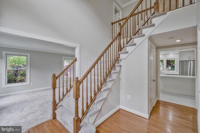Building Photo - 4287 Exeter Dr