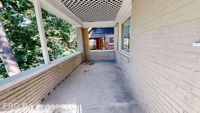 Building Photo - 4 br, 2.5 bath House - 704 Princeton Blvd
