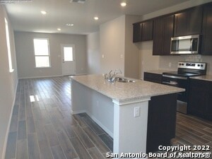 Building Photo - 10111 Tierra Roja