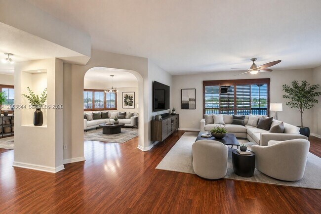 Building Photo - 7611 Southampton Terrace