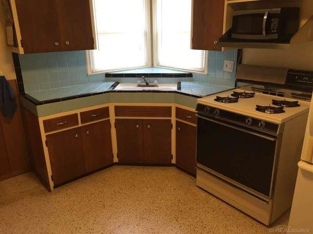 Foto del edificio - 24030 Sherman St