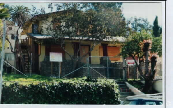 Foto del edificio - Eastlake Neighborhood Center