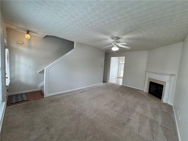 Foto del edificio - 3609 Beacon Ridge