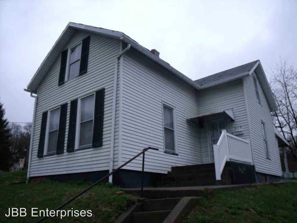 Primary Photo - 519 Main St