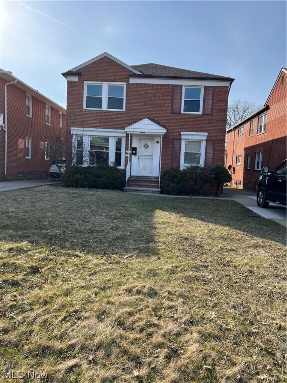 Primary Photo - 2404 Warrensville Center Rd