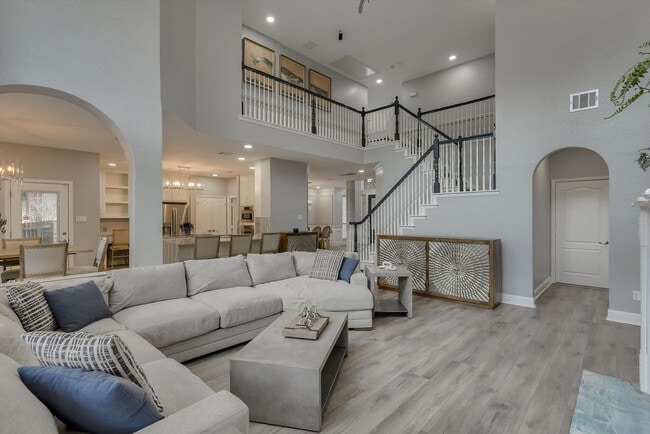 Building Photo - 2010 Indian Trail