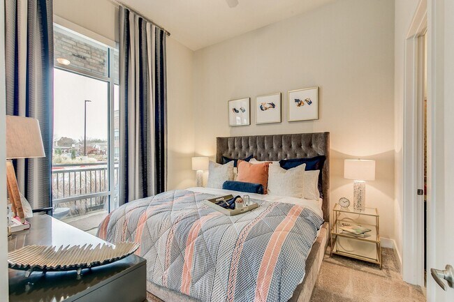 Apartamentos Eastbank River Walk — foto de la comunidad - Eastbank River Walk