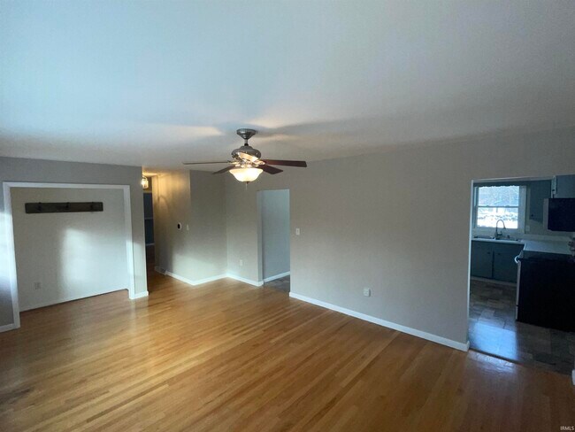 Foto del edificio - 4101 E Boltinghouse Rd