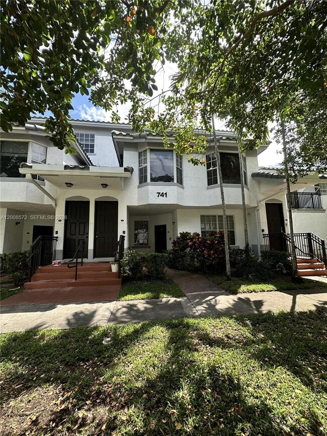 Building Photo - 741 SW 148th Ave