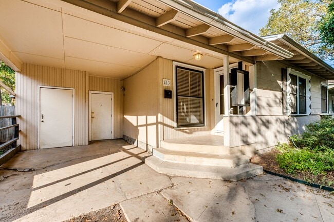 Building Photo - 3-BEDROOM HOME IN TERRELL HEIGHTS