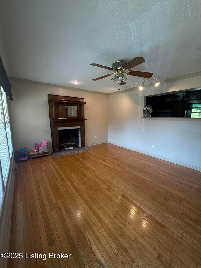 Foto del edificio - 6113 Princess Way