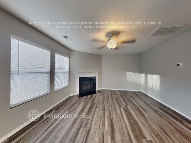 Foto del edificio - 1571 Cold Creek Pl