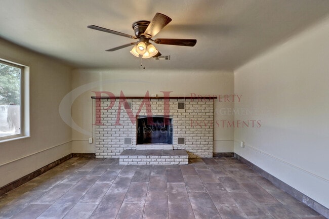 Foto del edificio - 270 Dusty Ln