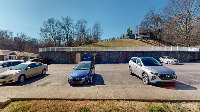 Interior Photo - Legacy Hill