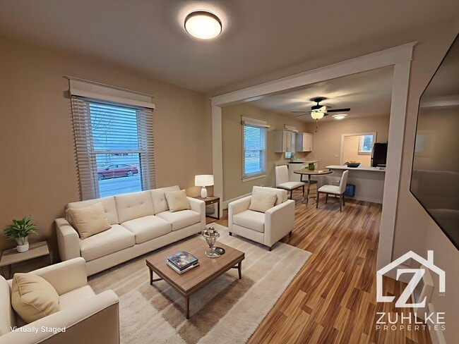 Building Photo - 201 N Pine St