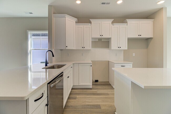 Building Photo - New construction- 3 bedroom, 2 bathroom wi...