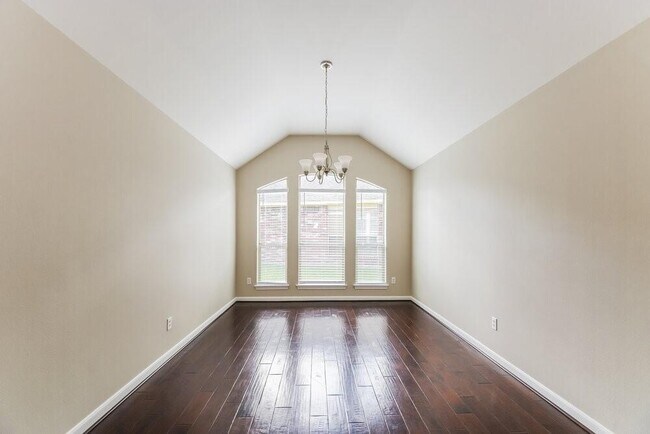 Building Photo - 26970 Armor Smith Dr