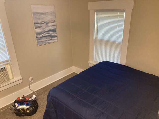 Foto del edificio - 1245 Van Dorn St