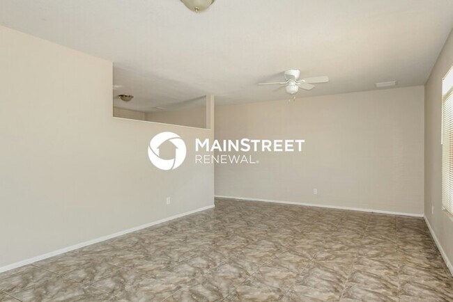 Foto del edificio - 4 Bedroom Pet-Friendly Home in Phoenix, AZ...