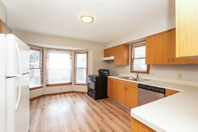 Foto del edificio - 6505 Snow Rd