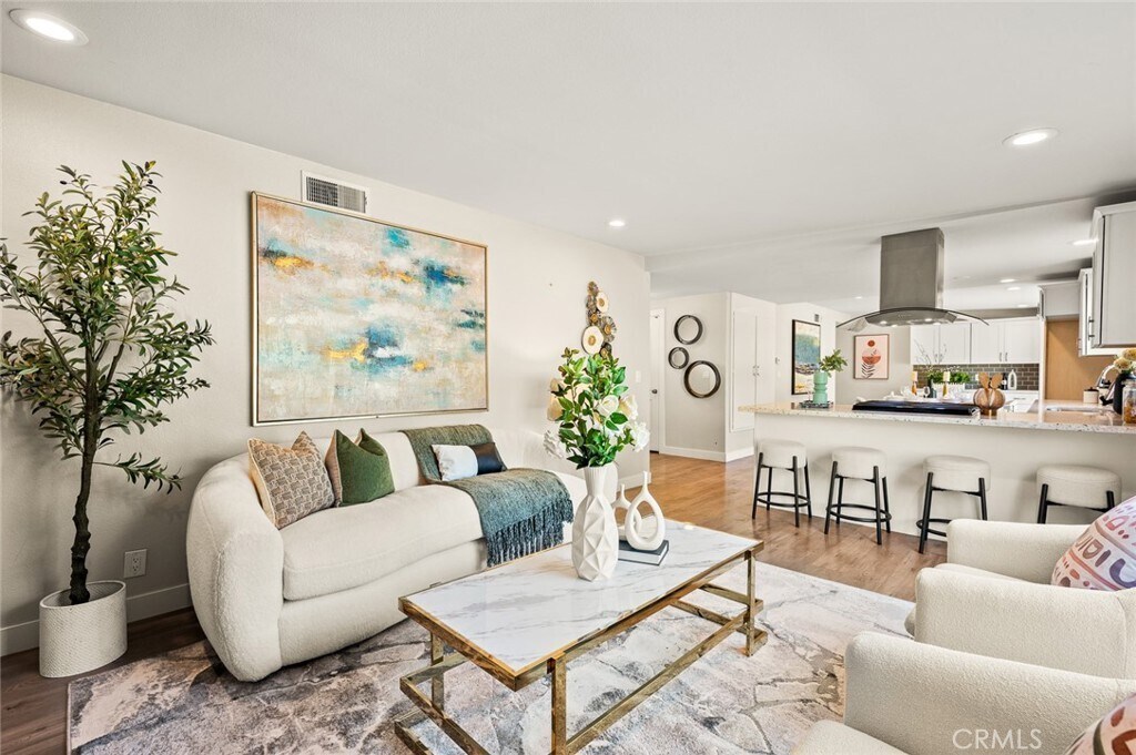 Sala de estar - 21711 Lost River Dr