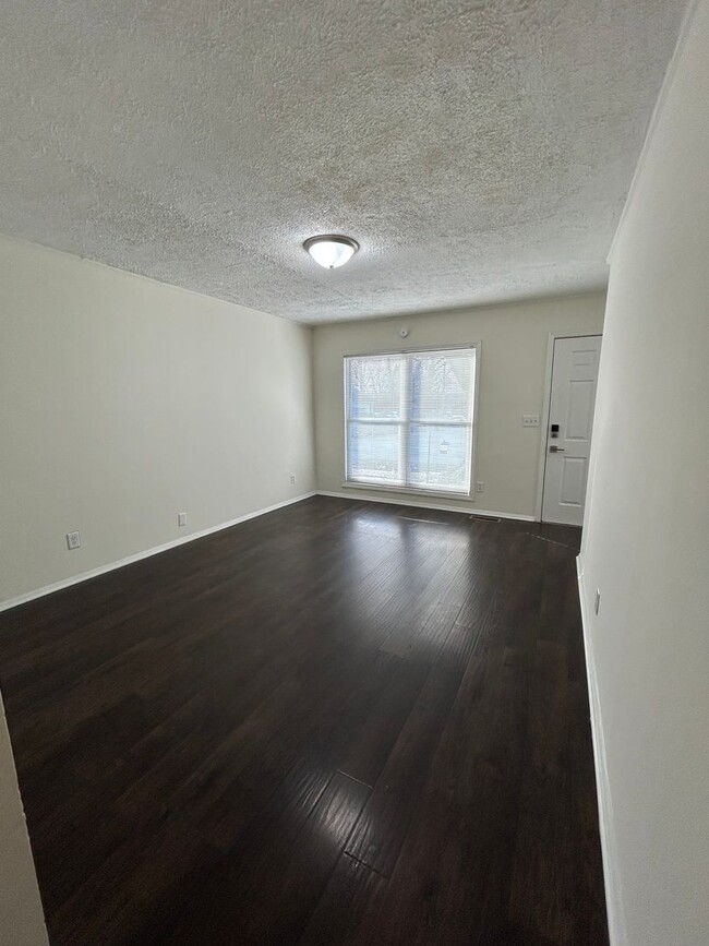 Photo - 4413 Chisholm Trail House