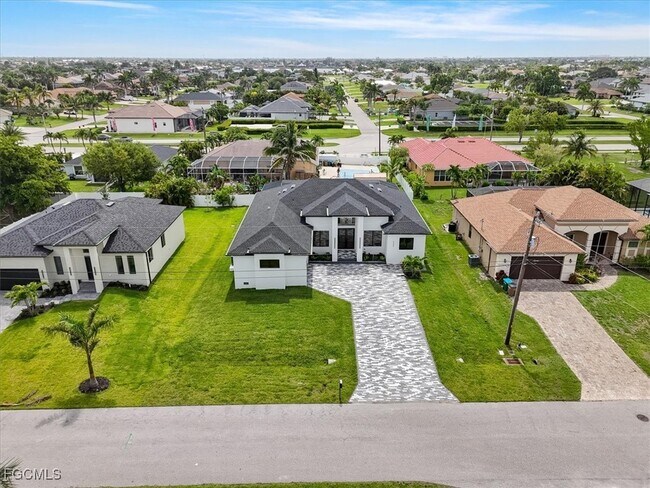 Foto del edificio - 4333 SW 16th Pl