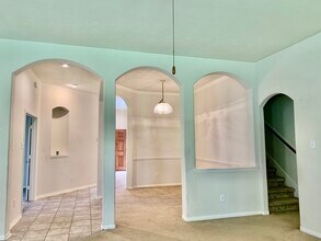Building Photo - 7827 Iris Glen Ln