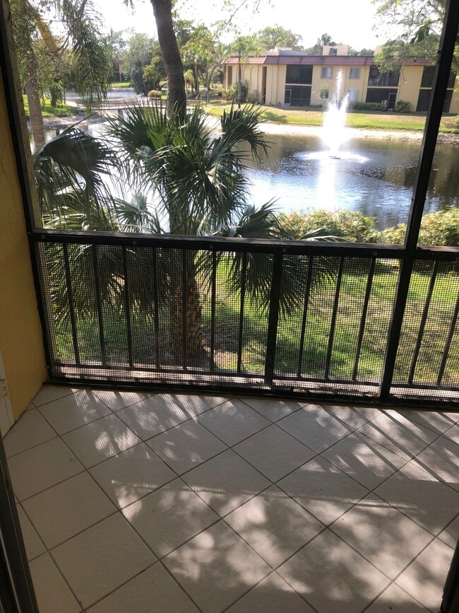 Foto del edificio - 866 SW 9th Street Cir