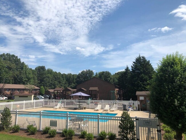 Springbrook Apartments Kernersville