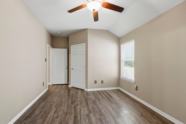 Building Photo - 3031 Cypress Island Dr