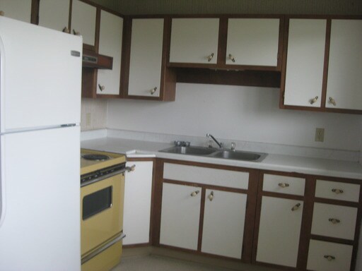 Foto del edificio - 904 Spartan Dr
