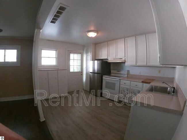 Foto del edificio - 620 E Gaylord St