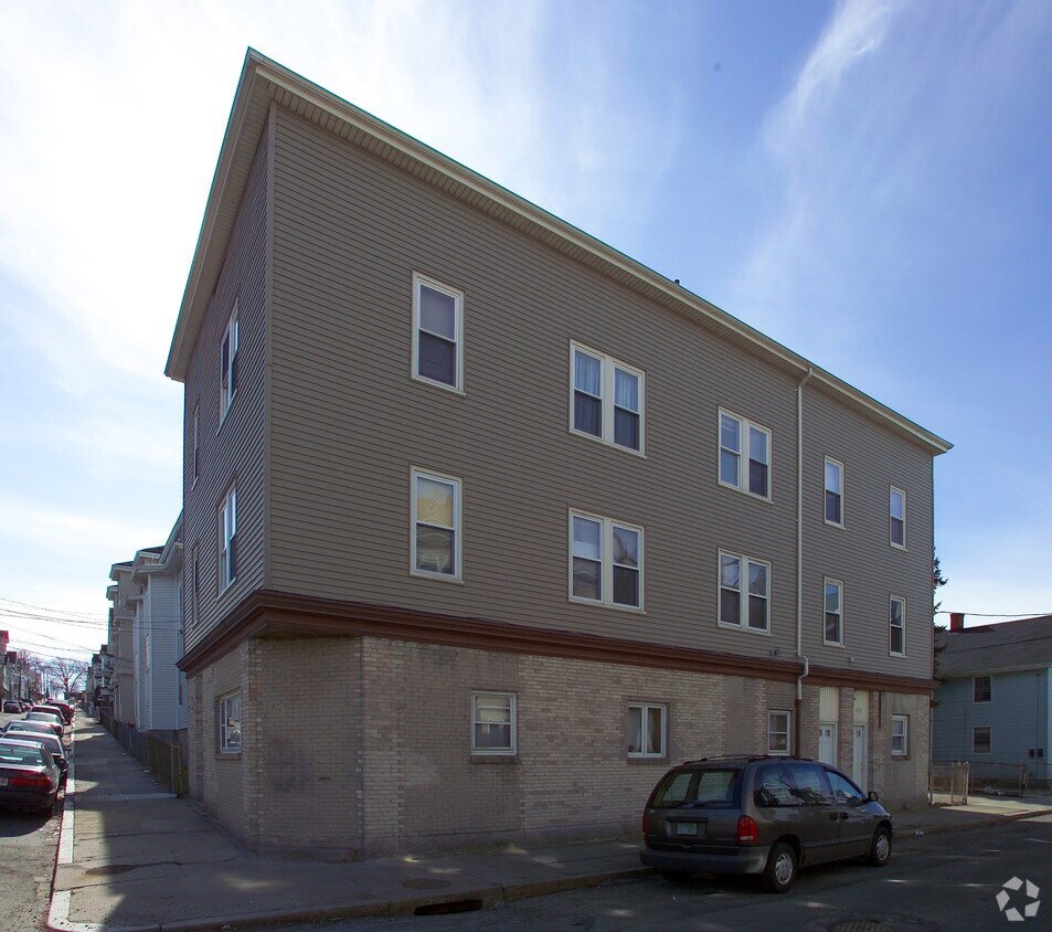 Primary Photo - 207 Mulberry St