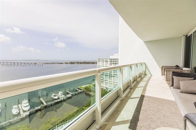 Foto principal - 1643 Brickell Ave